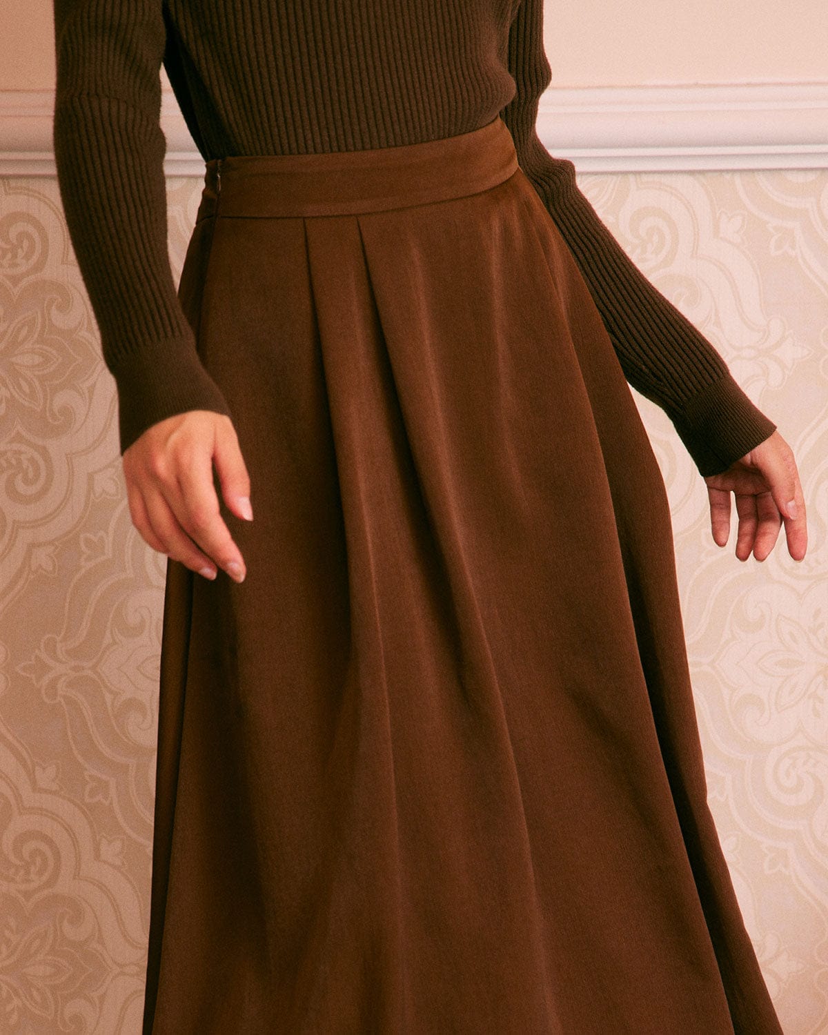 the-solid-pleated-midi-skirt-bottoms-jgv93e